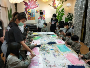 繪畫才藝班結合在地店家，發揮孩童的想像力!